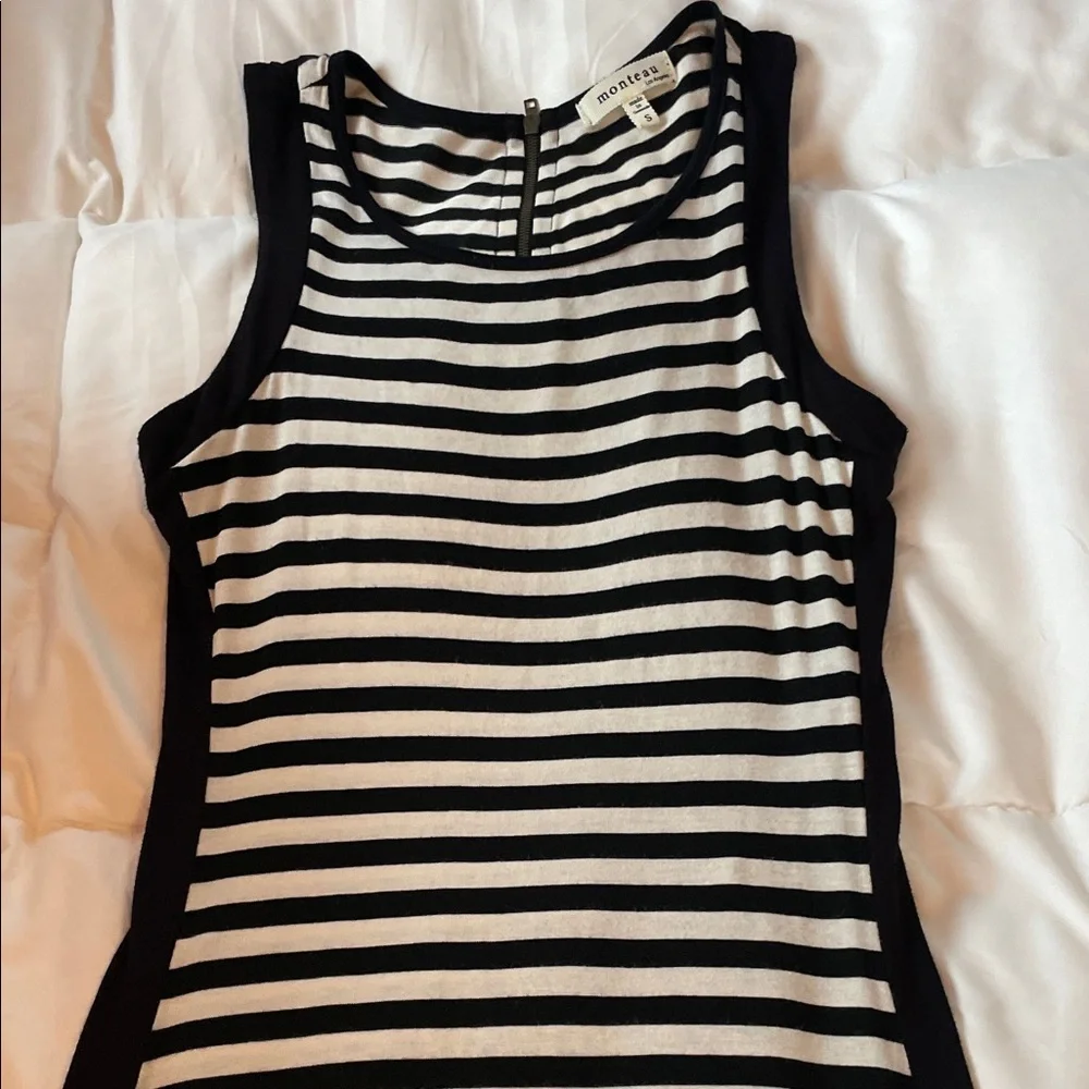 Striped Black and White Sleeveless Dress - Picture 4 of 6